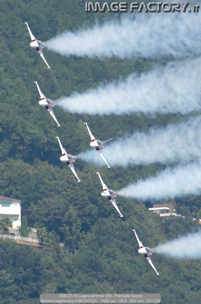 2005-07-15 Lugano Airshow 256 - Patrouille Suisse.jpg